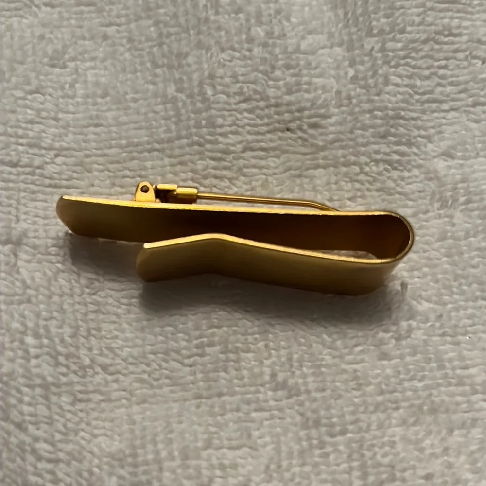 Sleek Gold Money Clip with Minimalist Design
